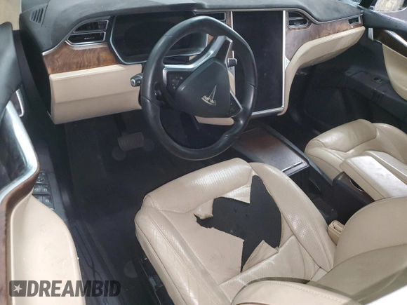 2017 Tesla Model X 90D with VIN 5YJXCDE29HF035544, listed as a Copart auction lot 45111265 with Not Provided miles and Clean Title. Bid and sale history available at DreamBid. Image 8.