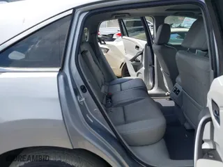 2018 Acura RDX w/Advance Pkg with VIN 5J8TB3H79JL005869, listed as a IAAI auction lot 41785336 with 118,802 mi miles. Bid and sale history available at carsss.com. Image 8.