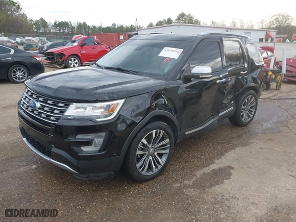 2017 Ford Explorer Platinum with VIN 1FM5K8HT9HGC91593, listed as a IAAI auction lot 41878996 with 121,932 mi miles. Bid and sale history available at carsss.com. Image 20.