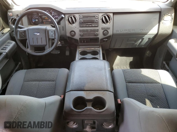 2015 Ford F-350 Platinum with VIN 1FT7W3B65FEB44882, listed as a Copart auction lot 52572825 with 307,996 mi miles and Clean Title. Bid and sale history available at DreamBid. Image 8.