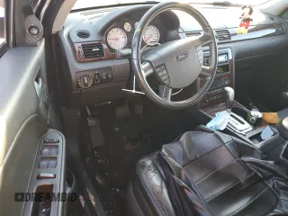 2005 Ford Five Hundred Limited with VIN 1FAFP25125G104464, listed as a Copart auction lot 84742674 with 234,363 mi miles and Salvage Title. Bid and sale history available at carsss.com. Image 8.