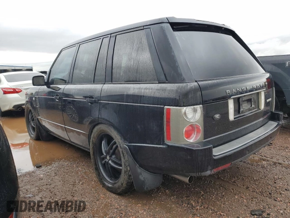 2006 Land Rover Range Rover SC z VIN SALMF13426A215380, wystawiony jako Copart lot #56039795 z przebiegiem 136 873 mil mil oraz Szkoda całkowita • Salvage title. Historia ofert i sprzedaży dostępna na DreamBid. Obrazek 2.
