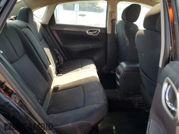2018 Nissan Sentra SR z VIN 3N1AB7AP0JY287787, wystawiony jako Copart lot #58650845 z przebiegiem 256 639 mil mil oraz Szkoda całkowita • Salvage title. Historia ofert i sprzedaży dostępna na DreamBid. Obrazek 10.