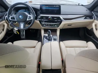 2022 BMW 5 Series 530e with VIN WBA13AG05NCL01602, listed as a Copart auction lot 85075934 with 34,240 mi miles and Salvage title. Bid and sale history available at DreamBid. Image 8.