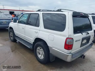 2000 Toyota 4Runner SR5 with VIN JT3GN86R8Y0151401, listed as a IAAI auction lot 41909912 with 158,978 mi miles. Bid and sale history available at carsss.com. Image 3.
