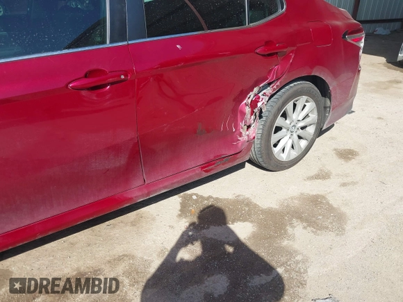 2019 Toyota Camry LE with VIN 4T1B11HK4KU725075, listed as a IAAI auction lot 41781275 with 156,856 mi miles and . Bid and sale history available at DreamBid. Image 6.