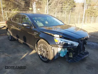 2016 Kia Cadenza Premium with VIN KNALN4D74G5212620, listed as a IAAI auction lot 41499817 with 30,526 mi miles. Bid and sale history available at carsss.com. Image 1.