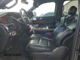 2020 Lincoln Navigator Reserve with VIN 5LMJJ2LT7LEL10228, listed as a Copart auction lot 48189985 with 68,344 mi miles and Clean title. Bid and sale history available at DreamBid. Image 7.