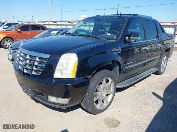 2008 Cadillac Escalade EXT with VIN 3GYFK62838G209857, listed as a IAAI auction lot 41616777 with 189469 miles. Bid and sale history available at carsss.com. Image 2.