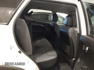 2013 Kia Sorento LX with VIN 5XYKTDA22DG310142, listed as a IAAI auction lot 41677417 with 234,661 mi miles. Bid and sale history available at carsss.com. Image 8.