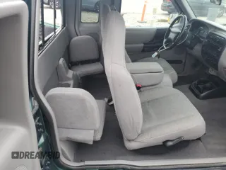 2000 Ford Ranger XLT with VIN 1FTZR15X7YTA02430, listed as a Copart auction lot 59917055 with 152,672 mi miles and Non repairable. Bid and sale history available at DreamBid. Image 10.