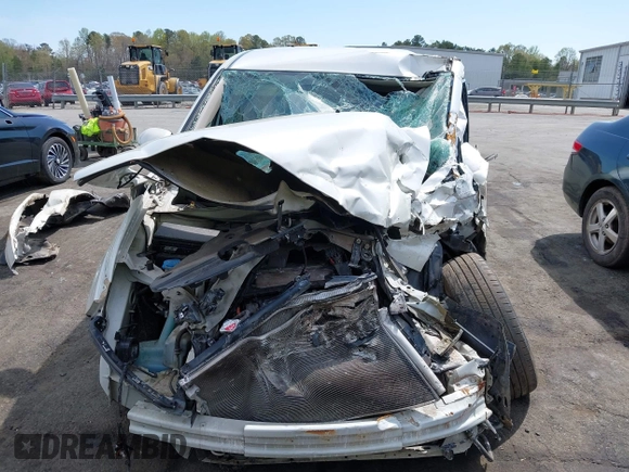 2014 Honda Odyssey EX with VIN 5FNRL5H40EB044303, listed as a IAAI auction lot 41914938 with Not Provided miles and . Bid and sale history available at carsss.com. Image 11.