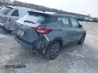 2021 Nissan Kicks SR with VIN 3N1CP5DV3ML473074, listed as a IAAI auction lot 41589975 with 54,769 mi miles. Bid and sale history available at carsss.com. Image 4.