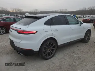 2021 Porsche Cayenne E-Hybrid Hybrid with VIN WP1BE2AY7MDA44052, listed as a Copart auction lot 44595335 with 45,896 mi miles and Salvage title. Bid and sale history available at DreamBid. Image 3.