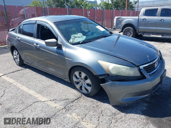2010 Honda Accord EX-L z VIN 1HGCP2F87AA026061, wystawiony jako IAAI lot #42272567 z przebiegiem 215 791 mil mil oraz . Historia ofert i sprzedaży dostępna na DreamBid. Obrazek 1.
