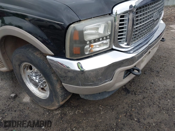 2001 Ford Excursion Limited с VIN 1FMNU42L21ED04391, выставлен на аукционе IAAI как лот 42198510 с пробегом 258 072 миль миль и . История ставок и продаж доступна на DreamBid. Изображение 12.
