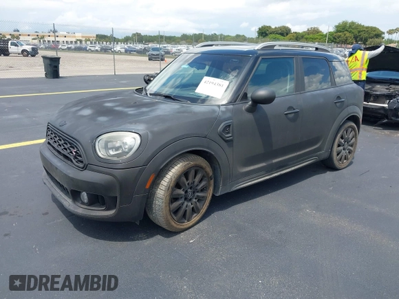 2018 MINI Countryman Cooper S z VIN WMZYT3C35J3E00804, wystawiony jako IAAI lot #42194381 z przebiegiem 101 634 mil mil oraz . Historia ofert i sprzedaży dostępna na DreamBid. Obrazek 17.