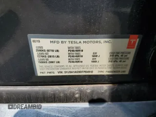 2013 Tesla Model S with VIN 5YJSA1AG9DFP04910, listed as a Copart auction lot 60827335 with 97,022 mi miles and Salvage title. Bid and sale history available at DreamBid. Image 12.