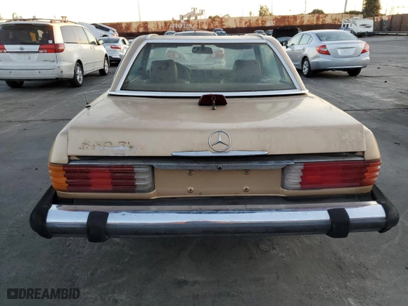 1987 Mercedes-Benz 560 Series 560SL with VIN WDBBA48D1HA056537, listed as a Copart auction lot 80232424 with NaN miles and Clean Title. Bid and sale history available at carsss.com. Image 6.