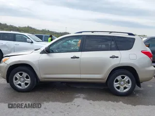 2006 Toyota RAV4 with VIN JTMZD33VX65015749, listed as a IAAI auction lot 42018278 with 175,934 mi miles and . Bid and sale history available at DreamBid. Image 14.