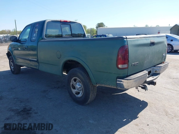 1997 Ford F-150 XL with VIN 1FTDX1861VNA45664, listed as a IAAI auction lot 42005279 with 209,847 mi miles. Bid and sale history available at carsss.com. Image 3.