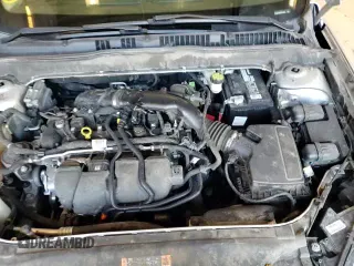 2018 Ford Fusion SE with VIN 3FA6P0H90JR245462, listed as a Copart auction lot 68440005 with 135,027 mi miles and Salvage title. Bid and sale history available at DreamBid. Image 13.