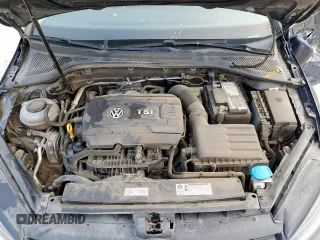 2018 Volkswagen Golf S z VIN 3VWG17AU1JM263597, wystawiony jako Copart lot #54077065 z przebiegiem 63 550 mil mil oraz Szkoda całkowita • Salvage title. Historia ofert i sprzedaży dostępna na DreamBid. Obrazek 11.