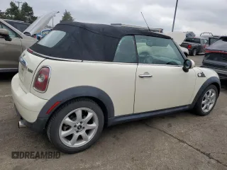 2010 MINI Convertible with VIN WMWMR3C56ATZ19689, listed as a Copart auction lot 45427705 with 134,319 mi miles and Clean Title. Bid and sale history available at DreamBid. Image 3.