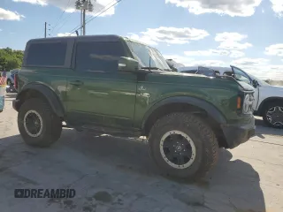 2023 Ford Bronco z VIN 1FMDE5CP1PLB73958, wystawiony jako Copart lot #58026345 z przebiegiem Nie podano mil oraz Szkoda całkowita • Salvage title. Historia ofert i sprzedaży dostępna na DreamBid. Obrazek 4.
