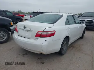 2009 Toyota Camry z VIN 4T1BE46K69U827318, wystawiony jako IAAI lot #41879474 z przebiegiem 223 347 mil mil oraz . Historia ofert i sprzedaży dostępna na DreamBid. Obrazek 4.