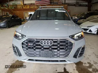 2022 Audi SQ5 Premium Plus with VIN WA1B4AFY1N2136126, listed as a Copart auction lot 47566484 with 25,777 mi miles and . Bid and sale history available at DreamBid. Image 5.