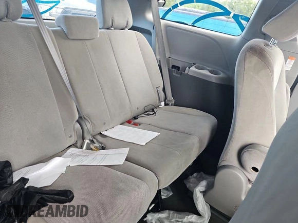 2020 Toyota Sienna L с VIN 5TDZZ3DC5LS041468, выставлен на аукционе IAAI как лот 42785544 с пробегом 117 615 миль миль и . История ставок и продаж доступна на DreamBid. Изображение 27.