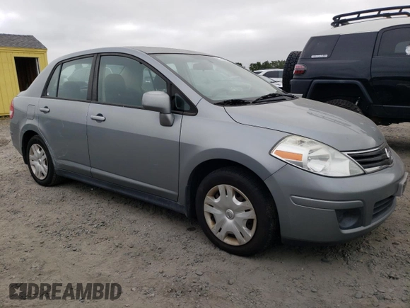 2010 Nissan Versa 1.8 S with VIN 3N1BC1AP2AL405088, listed as a Copart auction lot 53120825 with 116,073 mi miles and Clean Title. Bid and sale history available at carsss.com. Image 4.