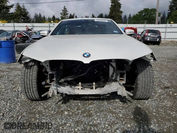 2019 BMW 5 Series 530i z VIN WBAJA5C56KWW14361, wystawiony jako Copart lot #56403635 z przebiegiem 123 182 mil mil oraz Szkoda całkowita • Salvage title. Historia ofert i sprzedaży dostępna na DreamBid. Obrazek 5.