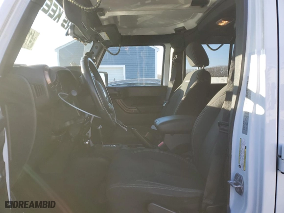 2018 Jeep Wrangler JK Unlimited Sahara with VIN 1C4BJWEG9JL937671, listed as a Copart auction lot 41369625 with 89,271 mi miles and Salvage Title. Bid and sale history available at carsss.com. Image 7.