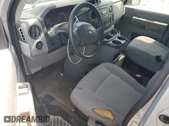 2009 Ford Econoline Passenger XL with VIN 1FBNE31L59DA62487, listed as a Copart auction lot 58073325 with 122,664 mi miles and Salvage title. Bid and sale history available at DreamBid. Image 8.