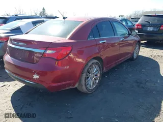 2011 Chrysler 200 Limited with VIN 1C3BC2FG5BN580274, listed as a IAAI auction lot 41750215 with 182,310 mi miles. Bid and sale history available at carsss.com. Image 4.