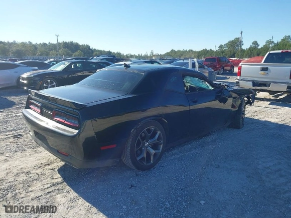 2015 Dodge Challenger R/T Plus with VIN 2C3CDZBT5FH733697, listed as a IAAI auction lot 40841200 with NaN miles. Bid and sale history available at carsss.com. Image 4.