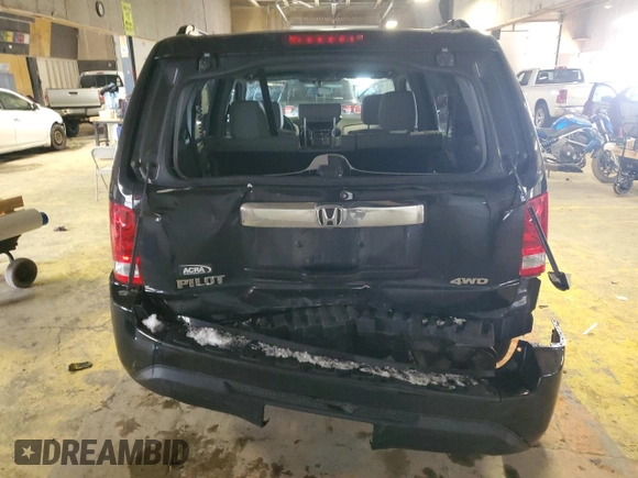 2015 Honda Pilot LX with VIN 5FNYF4H28FB044465, listed as a Copart auction lot 45583235 with 149,082 mi miles and Salvage Title. Bid and sale history available at DreamBid. Image 6.