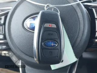 2019 Subaru Outback Limited z VIN 4S4BSANC3K3395882, wystawiony jako IAAI lot #42245756 z przebiegiem 120 548 mil mil oraz . Historia ofert i sprzedaży dostępna na DreamBid. Obrazek 11.