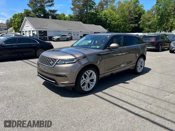 2018 Land Rover Range Rover Velar with VIN SALYC2RV9JA704416, listed as a Copart auction lot 58995395 with 96,685 mi miles and Clean title. Bid and sale history available at DreamBid. Image 2.