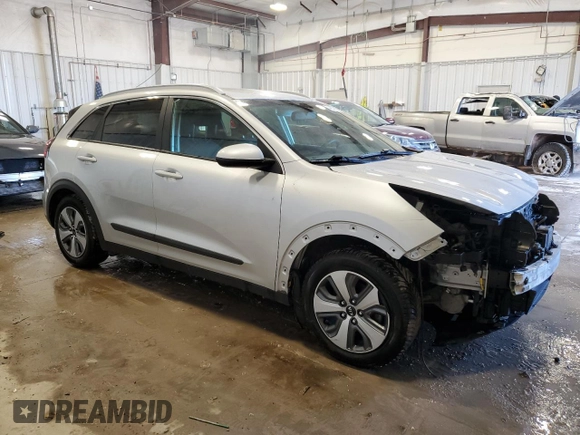 2021 Kia Niro LX with VIN KNDCB3LC7M5488449, listed as a Copart auction lot 46904525 with 93,796 mi miles and Salvage Title. Bid and sale history available at carsss.com. Image 4.