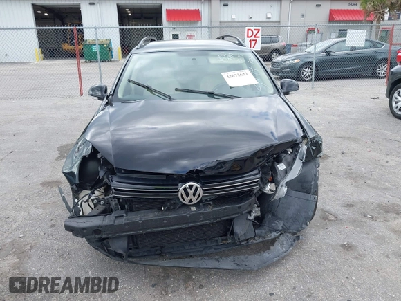 2013 Volkswagen Jetta SportWagen SE with VIN 3VWPX7AJ4DM655174, listed as a IAAI auction lot 42072632 with 65,899 mi miles. Bid and sale history available at carsss.com. Image 11.