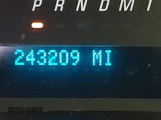 2015 Chevrolet Express Cargo with VIN 1GCWGFCF9F1277631, listed as a IAAI auction lot 42528992 with 243,209 mi miles and . Bid and sale history available at DreamBid. Image 15.