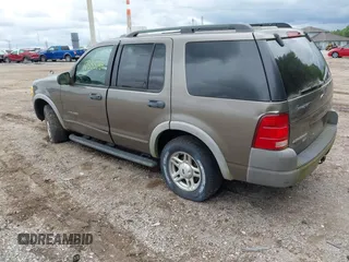 2002 Ford Explorer XLS z VIN 1FMZU62K92ZC75860, wystawiony jako IAAI lot #42333766 z przebiegiem 324 101 mil mil oraz . Historia ofert i sprzedaży dostępna na DreamBid. Obrazek 3.