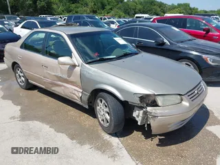 1997 Toyota Camry LE z VIN JT2BF22K6V0081619, wystawiony jako IAAI lot #42344289 z przebiegiem Nie podano mil oraz . Historia ofert i sprzedaży dostępna na DreamBid. Obrazek 1.