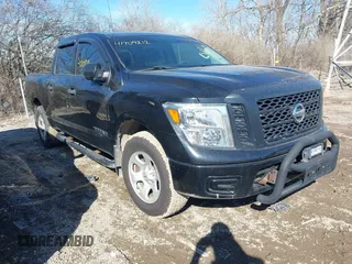 2018 Nissan Titan SV z VIN 1N6AA1EJ0JN518958, wystawiony jako IAAI lot #42505721 z przebiegiem 122 487 mil mil oraz . Historia ofert i sprzedaży dostępna na DreamBid. Obrazek 1.