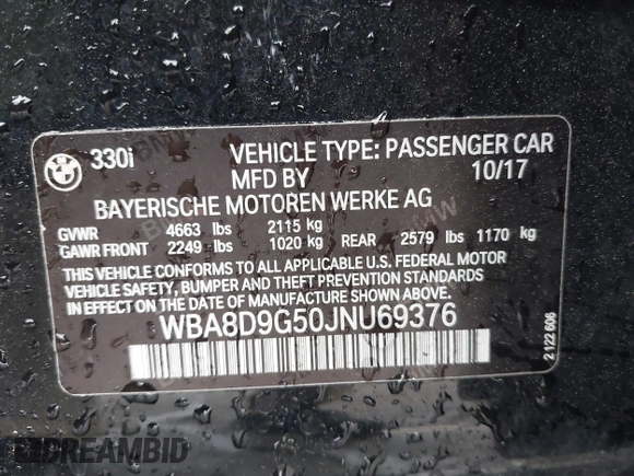 2018 BMW 3 Series 330i xDrive with VIN WBA8D9G50JNU69376, listed as a IAAI auction lot 41971138 with 61,551 mi miles. Bid and sale history available at carsss.com. Image 9.