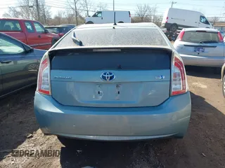 2013 Toyota Prius One with VIN JTDKN3DUXD1693295, listed as a IAAI auction lot 41768901 with 152,620 mi miles. Bid and sale history available at carsss.com. Image 17.