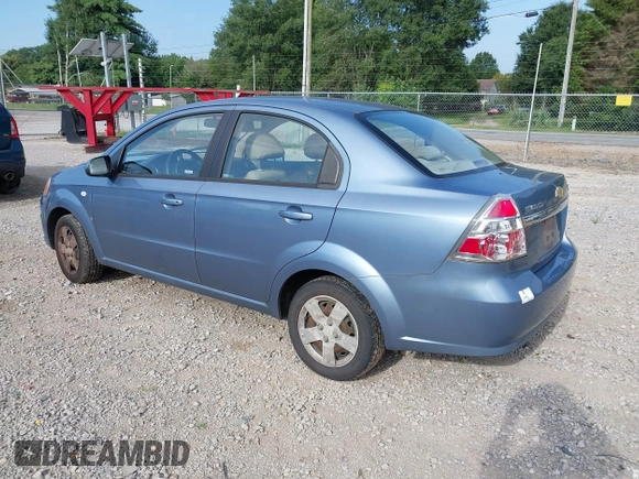 2007 Chevrolet Aveo LS with VIN KL1TD56677B048076, listed as a IAAI auction lot 42703159 with 68,183 mi miles and . Bid and sale history available at DreamBid. Image 3.